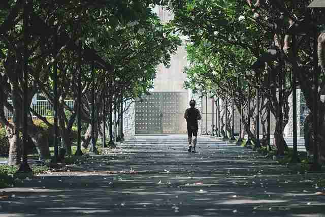 【p站官方官网】零距离沉浸场景揭秘 - 深夜慎点,p站our commitment to trust and safety