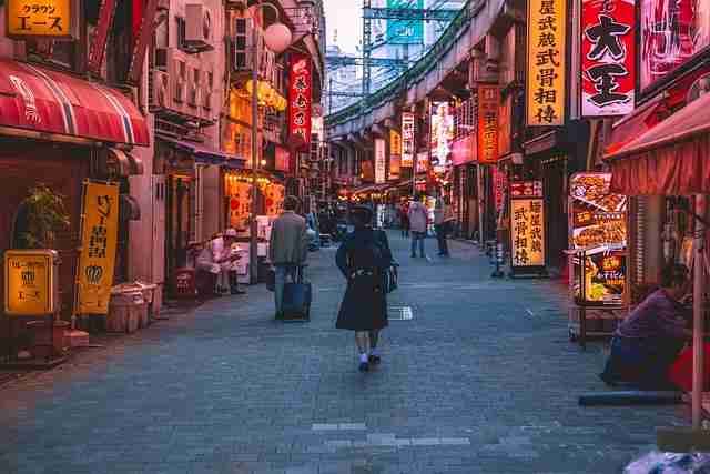 巡礼·体验升级|抖音成人版|环绕式|一文读懂